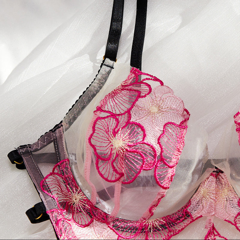 Florenza – Women's Embroidered Floral Lingerie and Garter Set