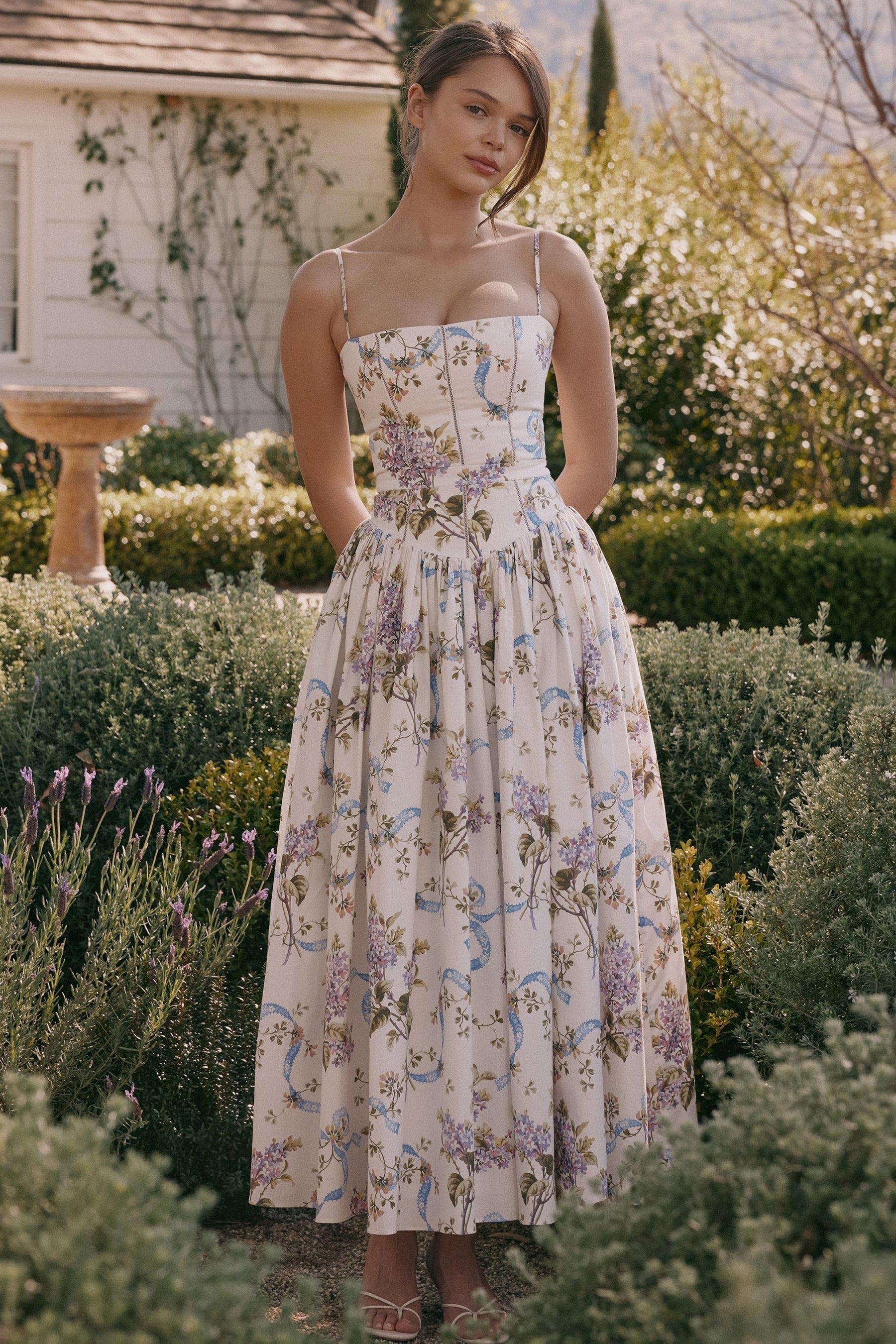 Kessara - Elegant Floral Spaghetti Strap Summer Maxi Dress