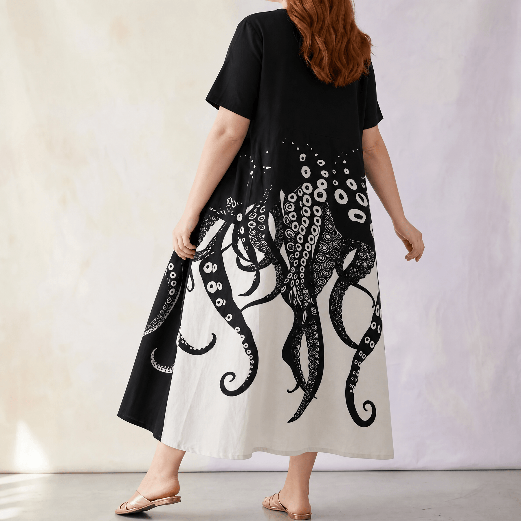 Luna – Women's Artsy Print Plus-Size Midi Dress