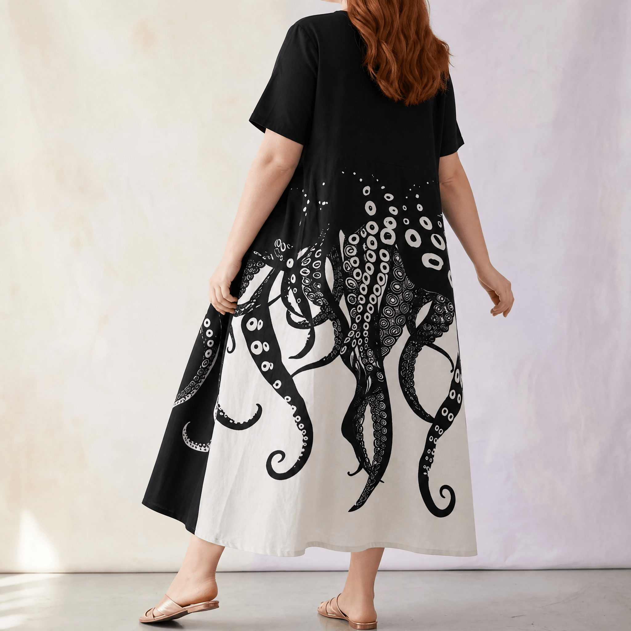 Luna – Women's Artsy Print Plus-Size Midi Dress
