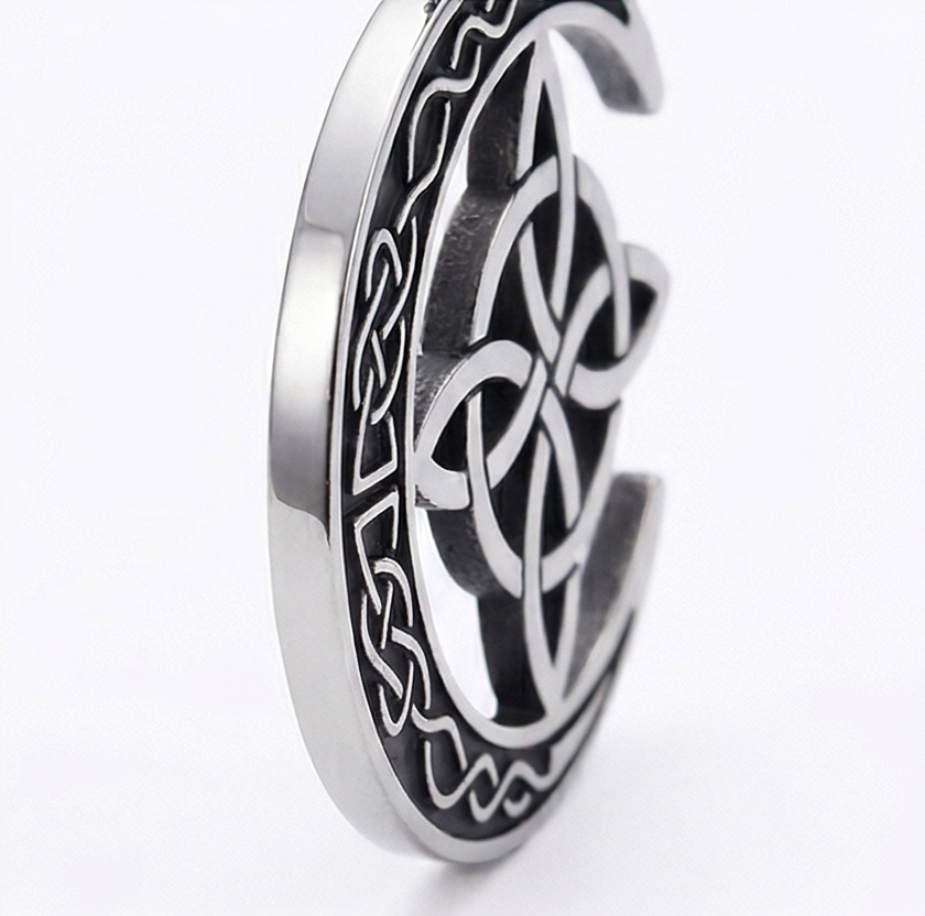 Lunara – Celtic Moon and Knot Pendant
