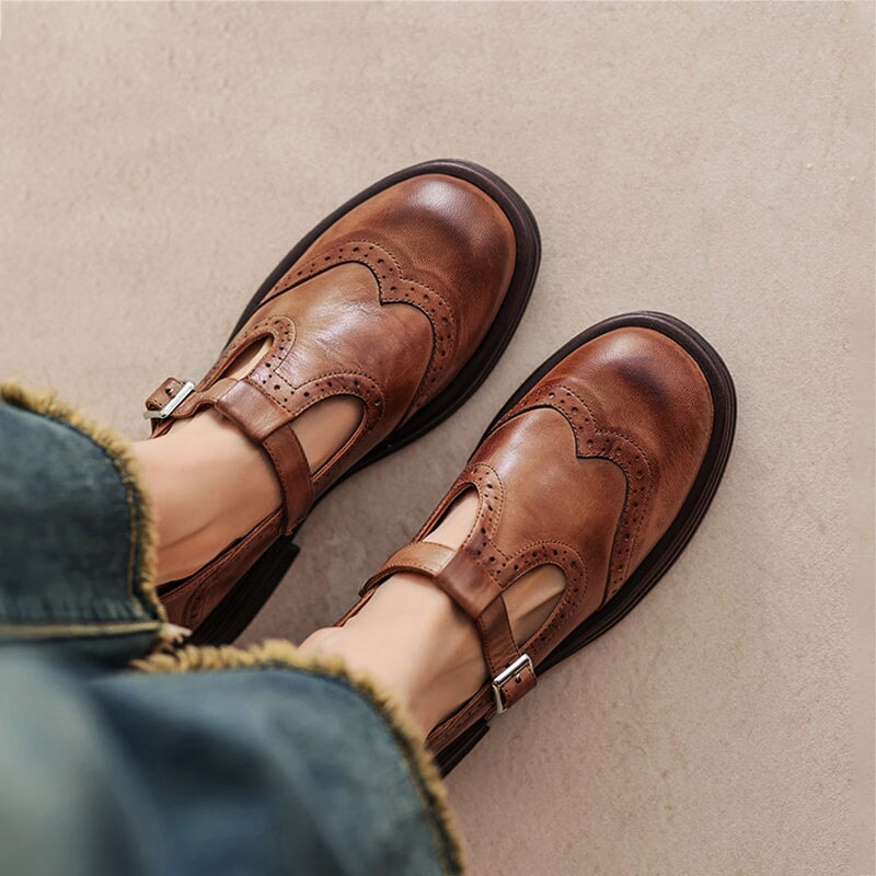 Liora - Retro Women's Brogue Leather Shoes