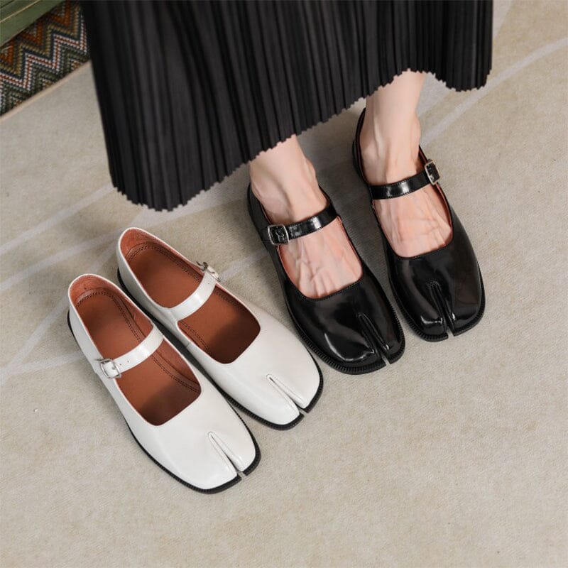 Dahlia - Vintage Women’s Split Toe Shoes