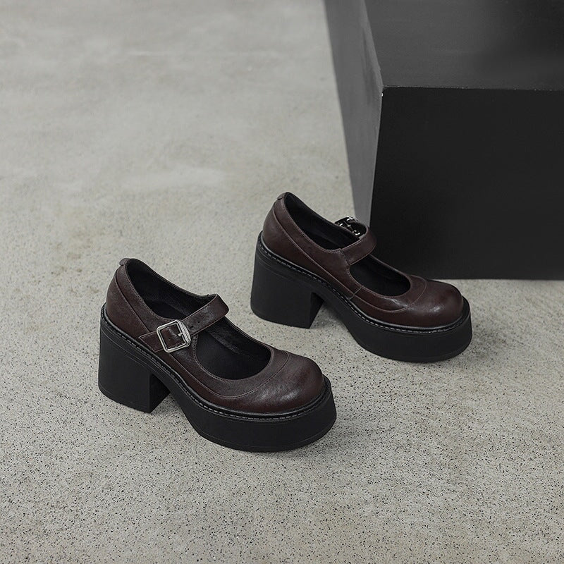 Pela Leather Pumps