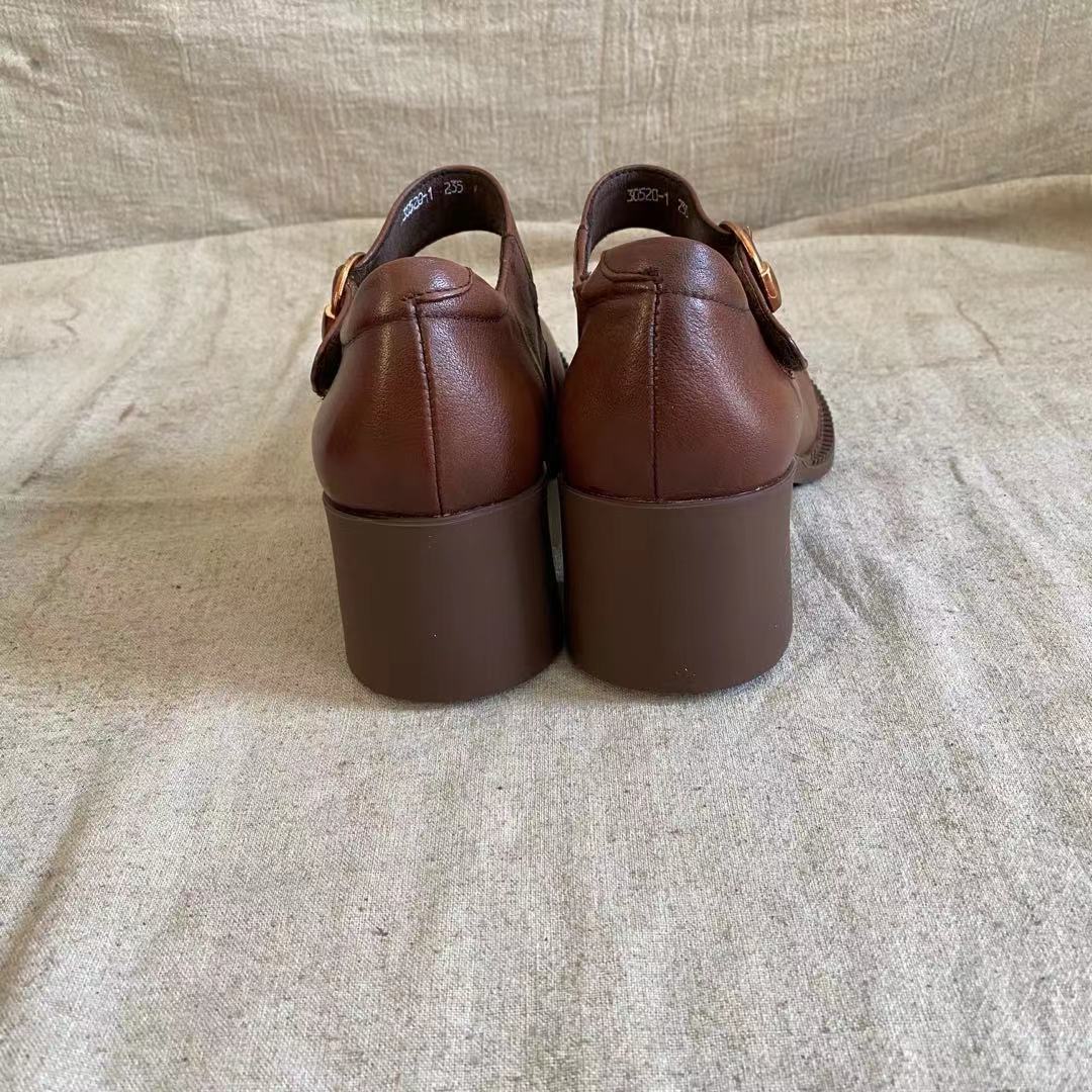 Verity - Classic Vintage Leather Round Toe Shoes