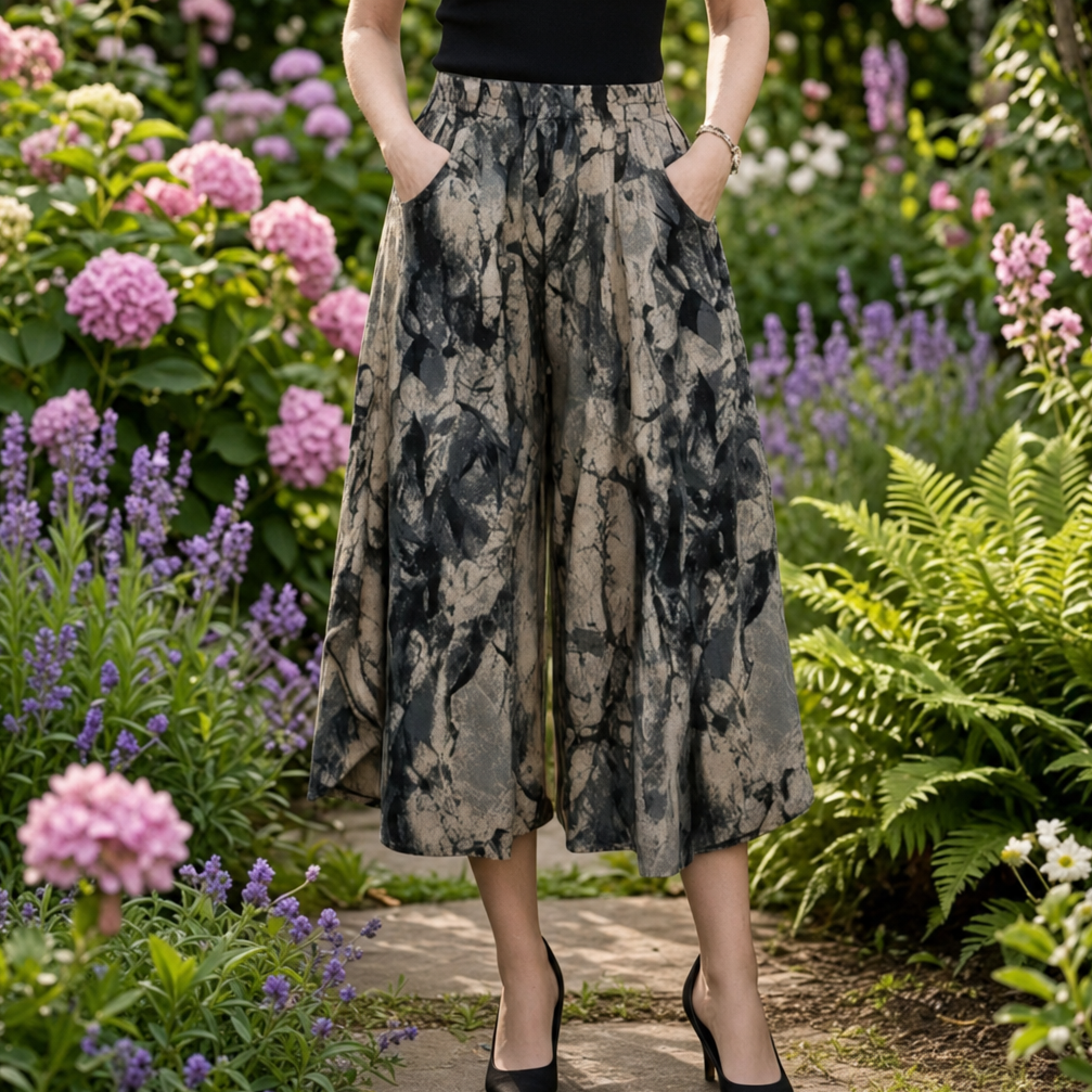 Florenza – Wide-Leg Flowy Summer Capri Pants with Elastic Waist & Pockets