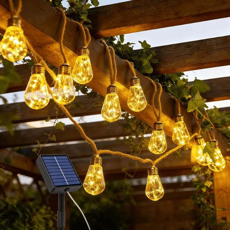 Glowvine – Solar Hemp Rope String Lights with Vintage LED Bulbs