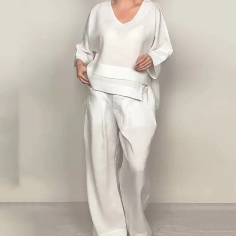 Clara | Complete Minimalist Set in Two Pieces