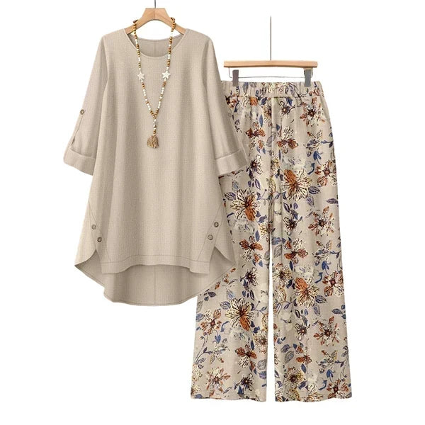 🌸✨ Printed Mid-Sleeve Top & Floral Wide-Leg Pants Set