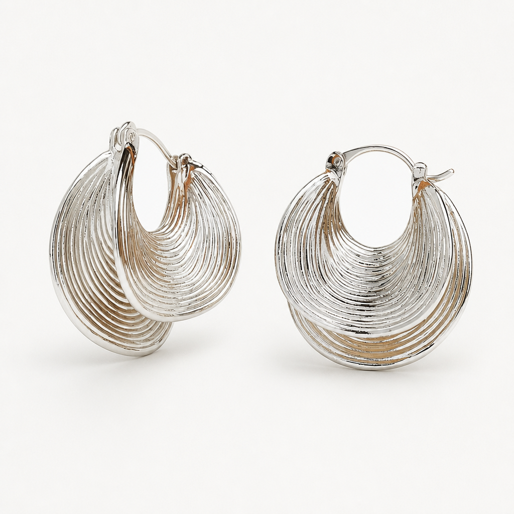 Lumetta – Statement Earrings That Won't Weigh You Down