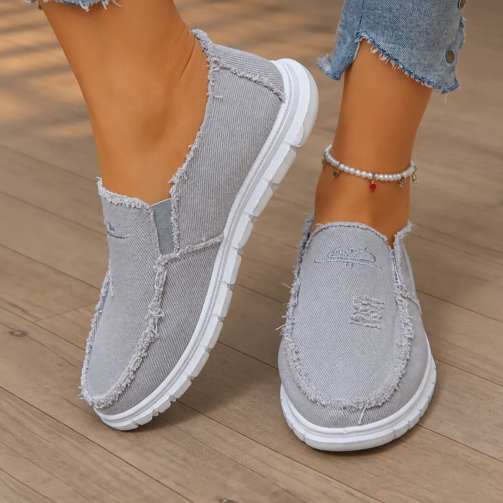 Breeza – Women's Distressed Canvas Slip-On Loafers with Frayed Edges