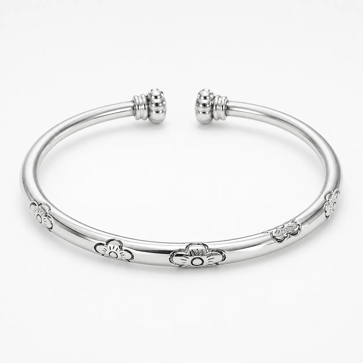 Florelle – Vintage Floral Silver Bangle with Open Cuff