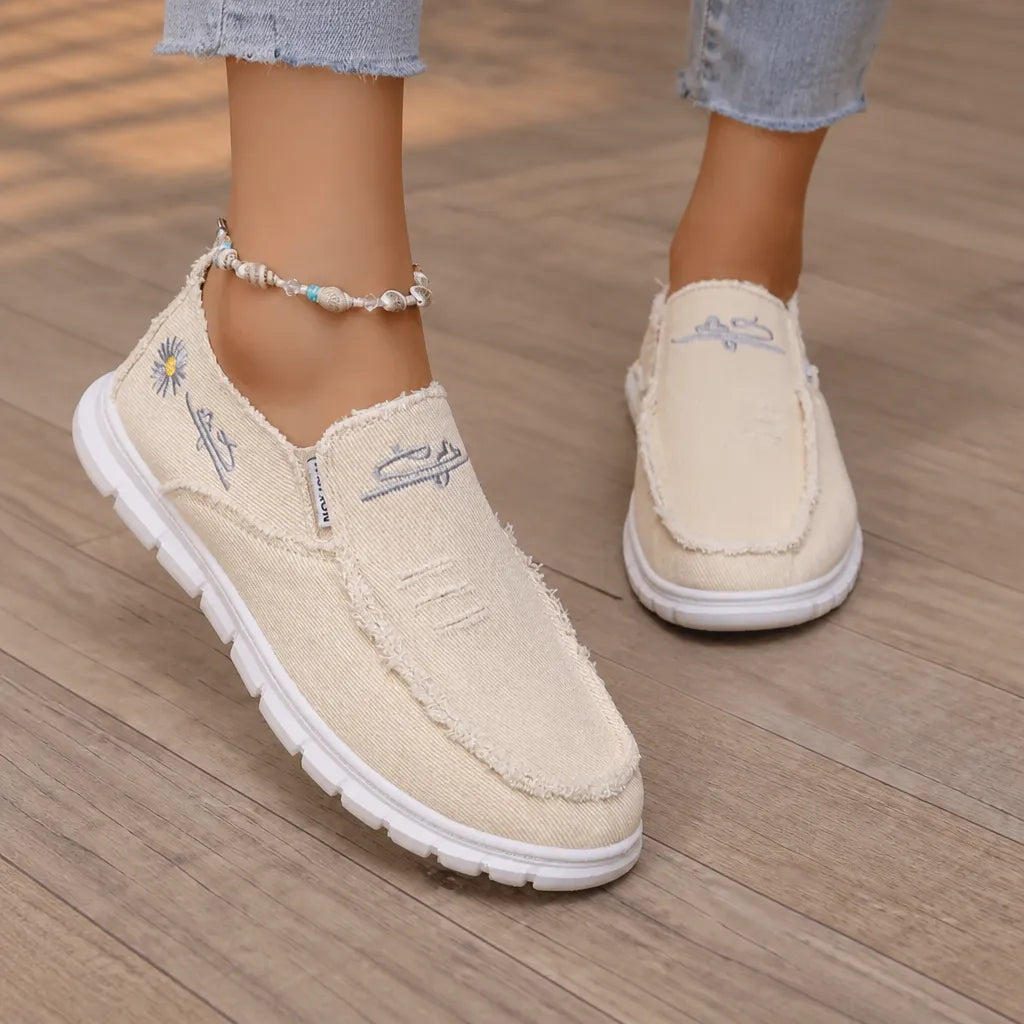 Breeza – Women's Distressed Canvas Slip-On Loafers with Frayed Edges