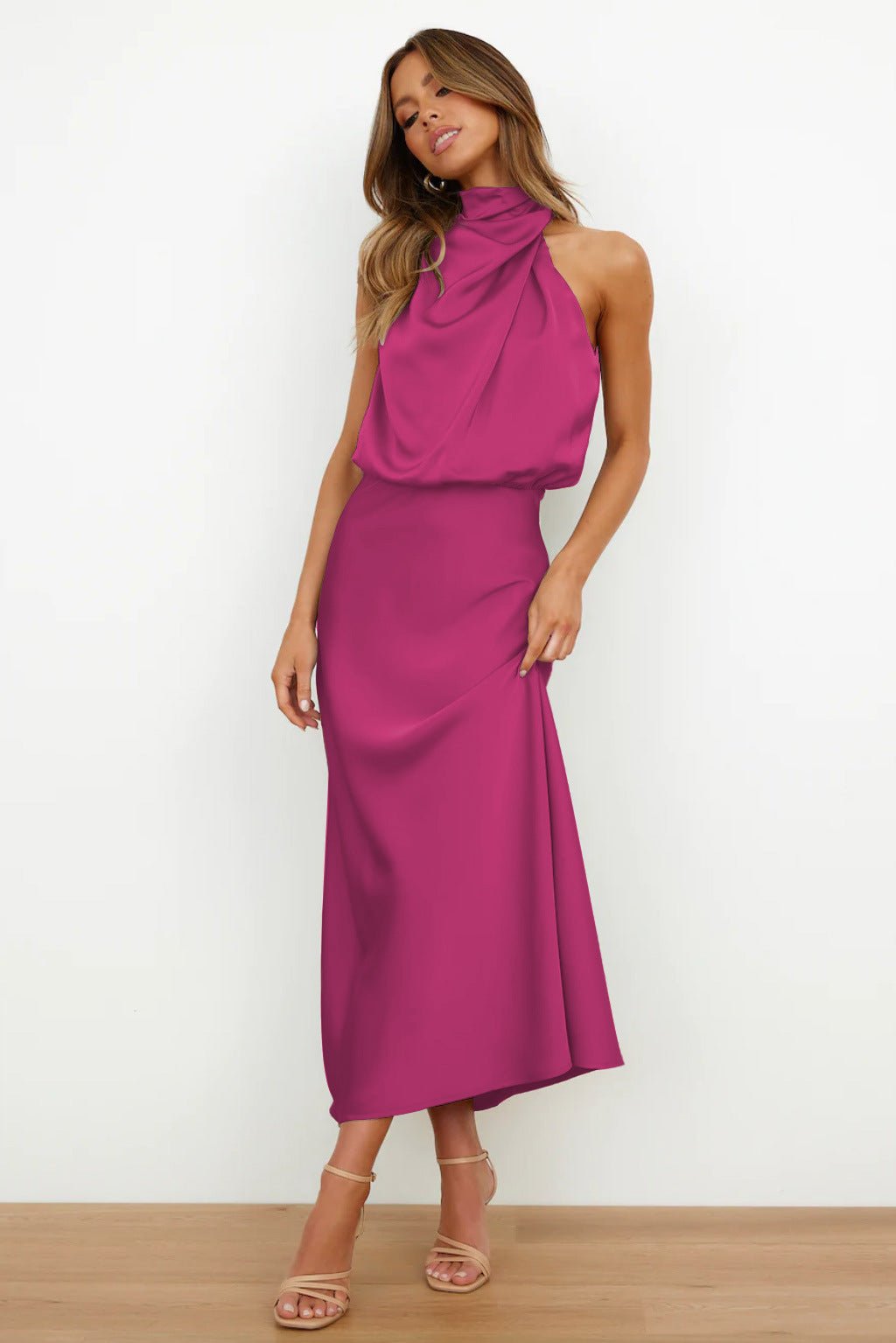 Aukje - Elegante Abito Lungo Senza Maniche In Raso