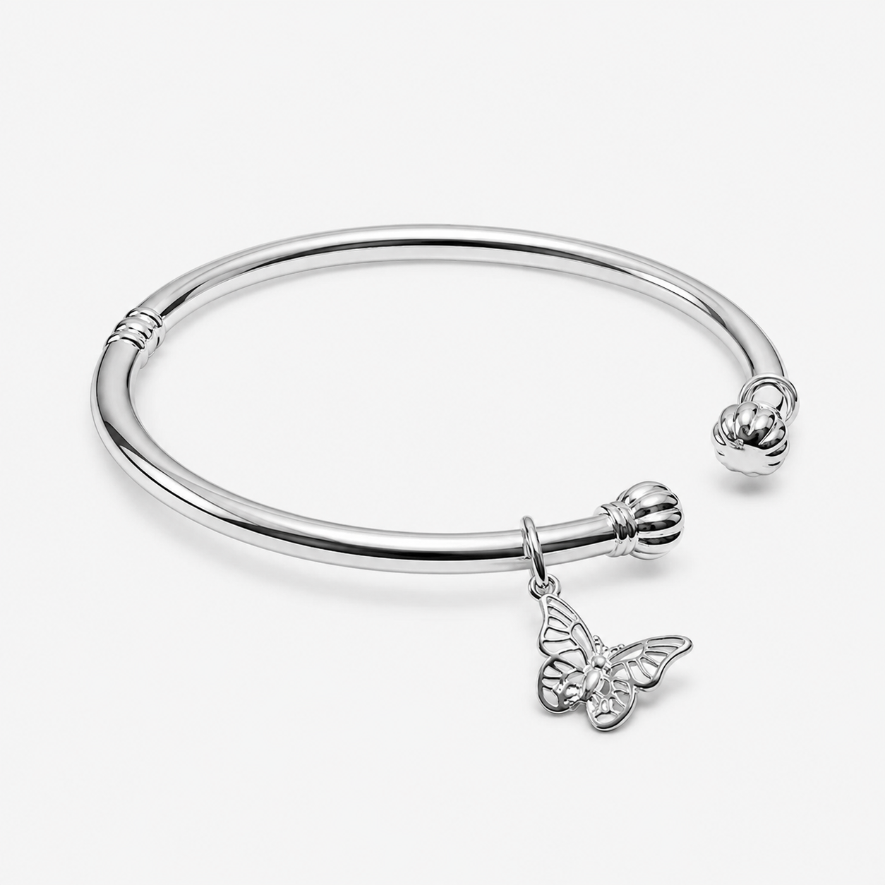 Florelle – Vintage Floral Silver Bangle with Open Cuff