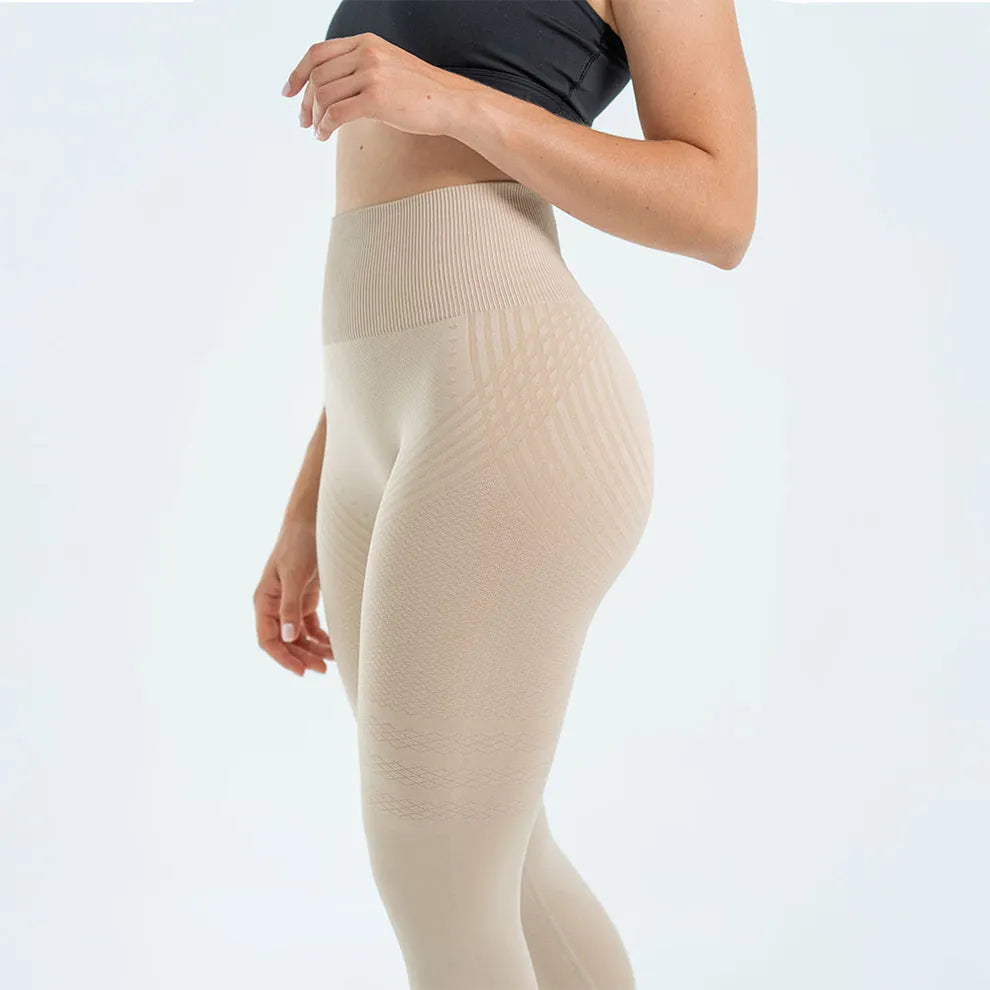 The anti-cellulite legging for women who've tried everything — visible results in 14 days